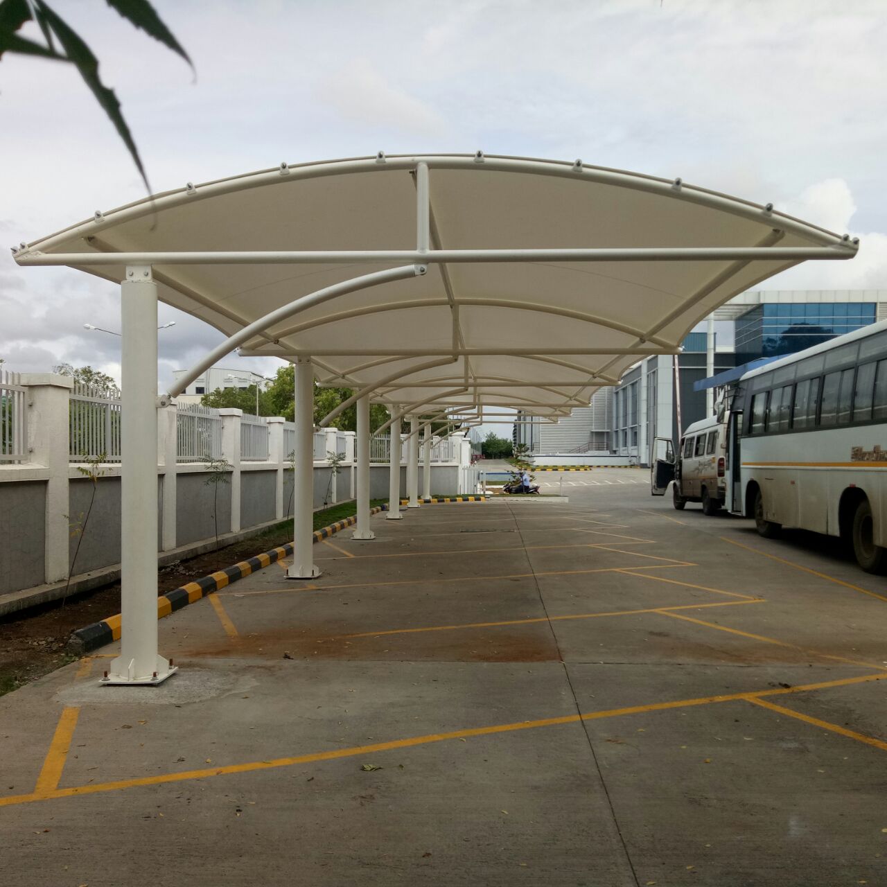 Car-parking-tensile